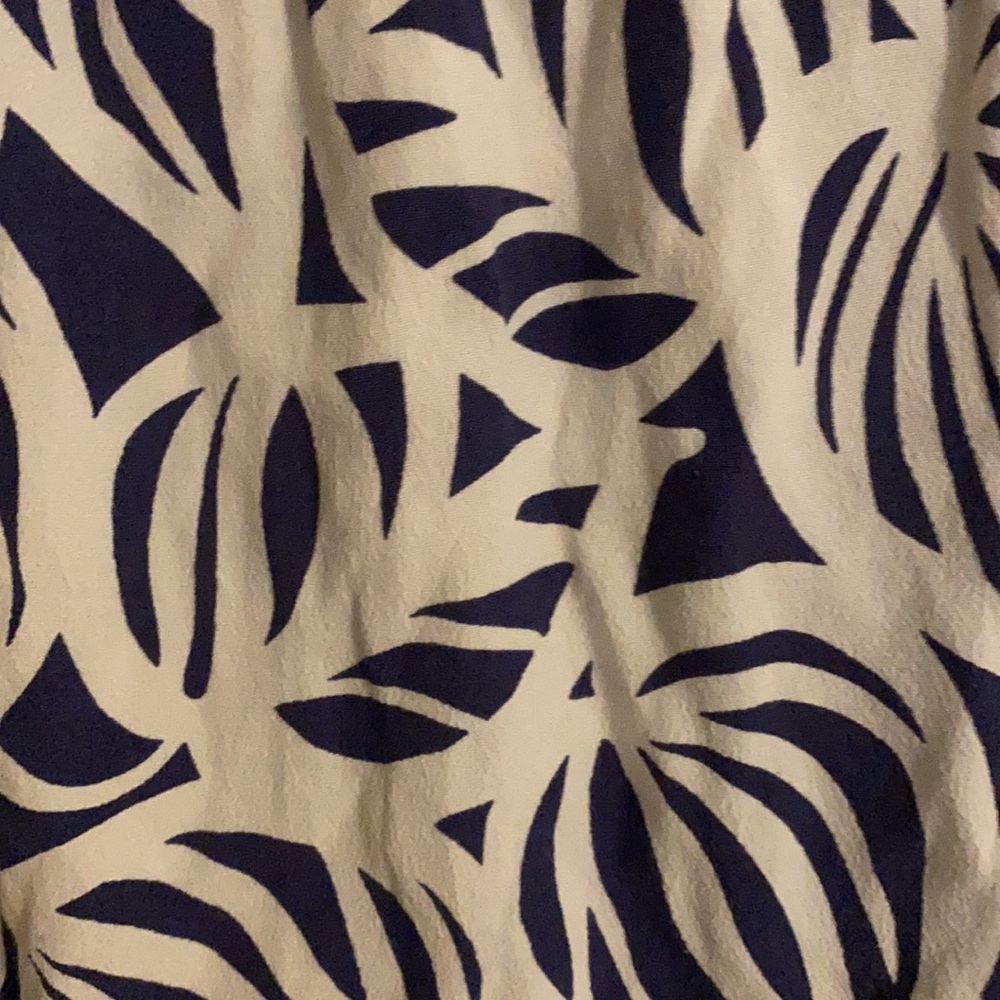 Lilly Pulitzer Vine Navy and White Dress 4 - Picture 5 of 5